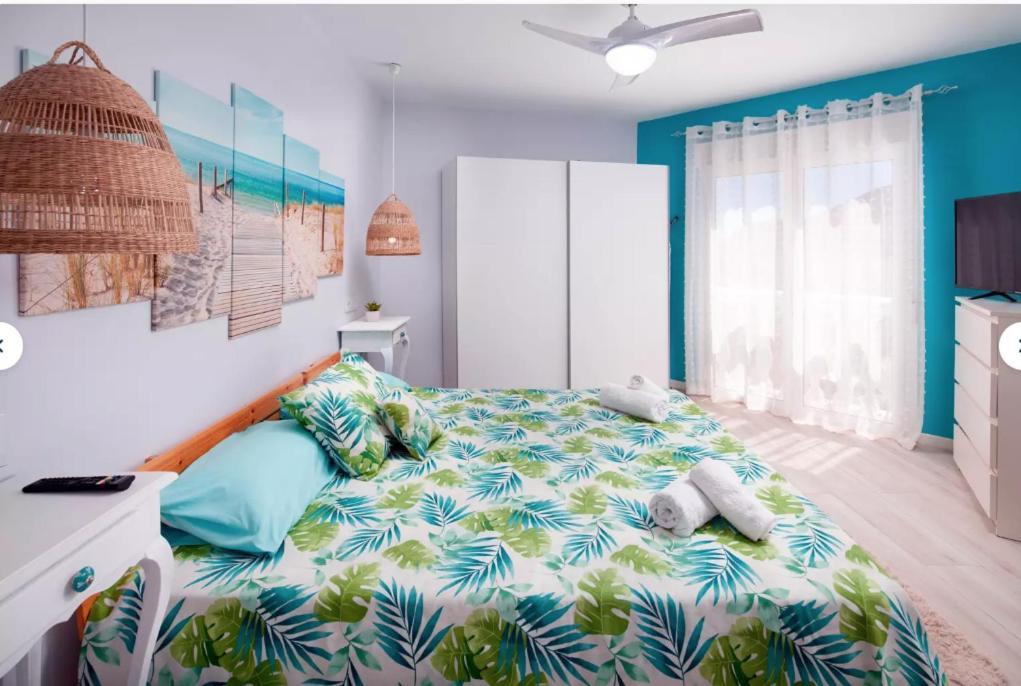 Apartamentos Lolitalola Holidays サロブレーニャ エクステリア 写真