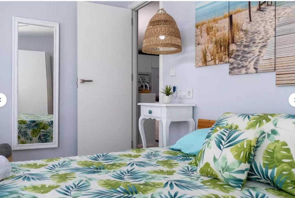 Apartamentos Lolitalola Holidays サロブレーニャ エクステリア 写真